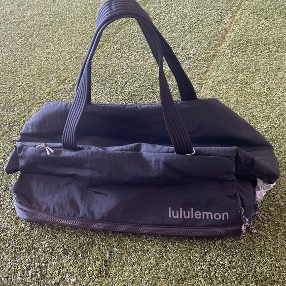 3-in-1 Gym Duffle Bag 30L - Black - Picture 3 of 5